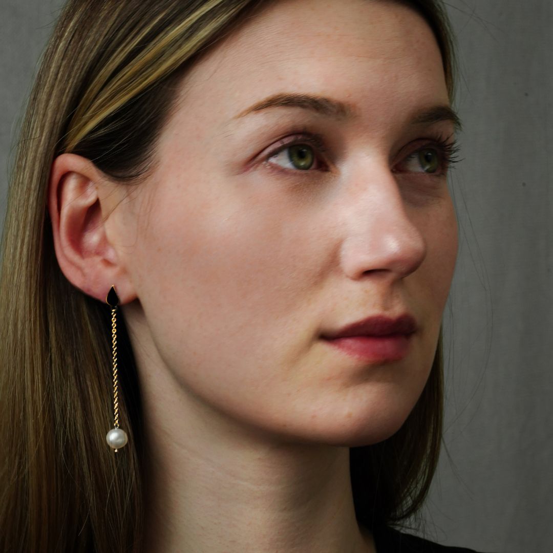 Pearly Drop Earring - Gold