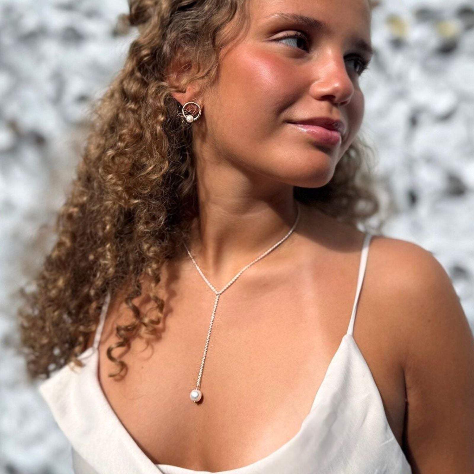 Silverhalsband och silverörhänge med sötvattenspärla ABCM Studio