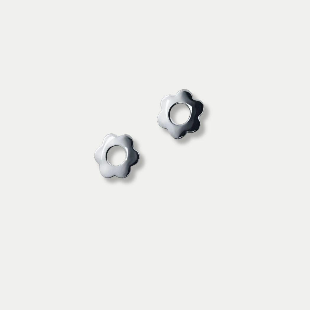 Daisy earring small - silver