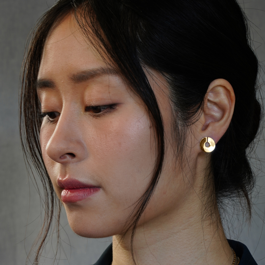 Grace earring small - Gold