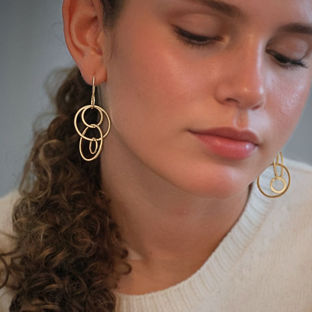 Modesty örhänge - guld