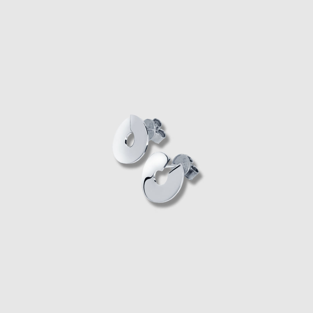 Grace små silver örhänge ur Grace Collection ABCM Studio 